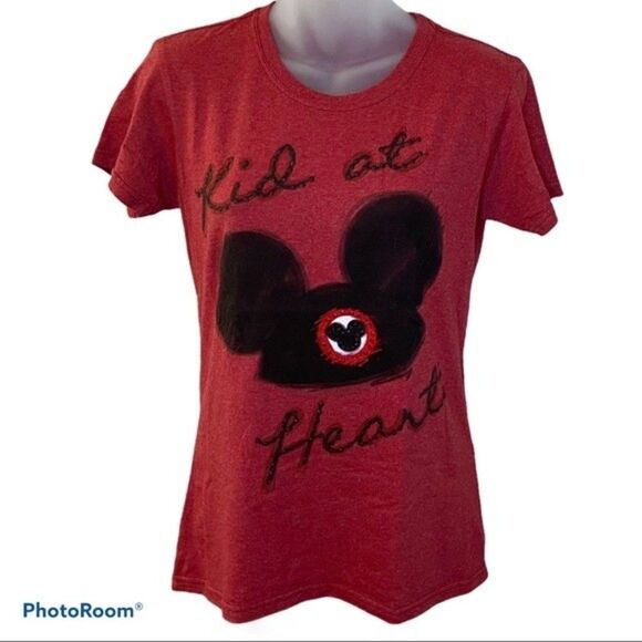 Disney Red “Kid at Heart” Graphic Tee Size S - Picture 1 of 4